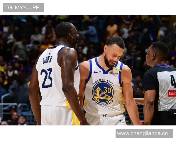 19日5场NBA大战：库里48分反弹，雷霆主场迎7.4%爆冷