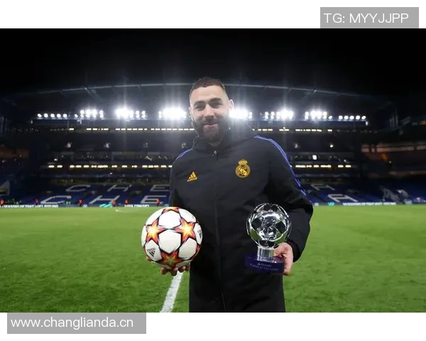 本泽马坦言重返皇马的唯一条件是弗洛伦蒂诺的支持与白衣情依旧不变