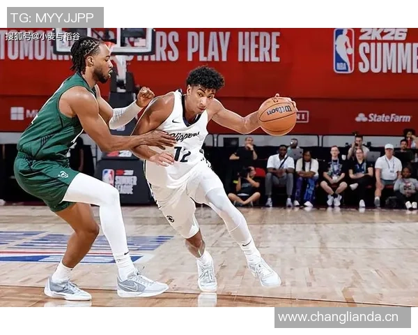 快船后场新援在发展联盟表现不错，他能否在NBA得到出场机会？